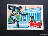 Batman punaviitta no 17A Purkkakuvan etusivulla punainen logo