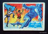 Batman siniviitta no 26B Purkkakuvan etusivulla sininen logo